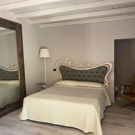 Gasthuis Casale Raffaello Albese Con Cassano
